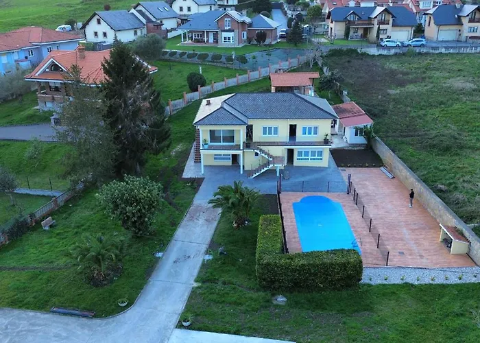 公寓 Suances - Hinojedo 3000 *